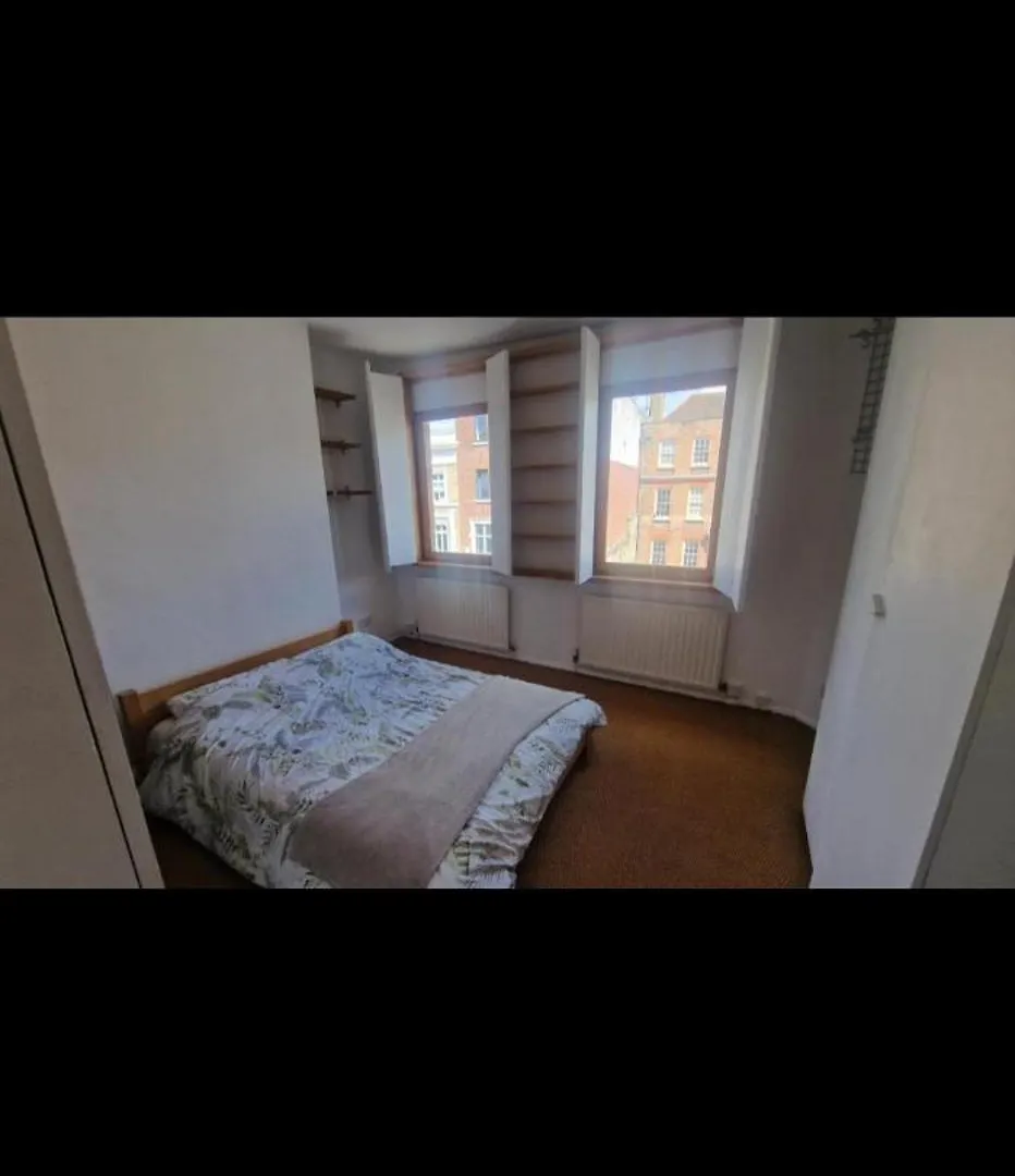 Artist Home London Guest house